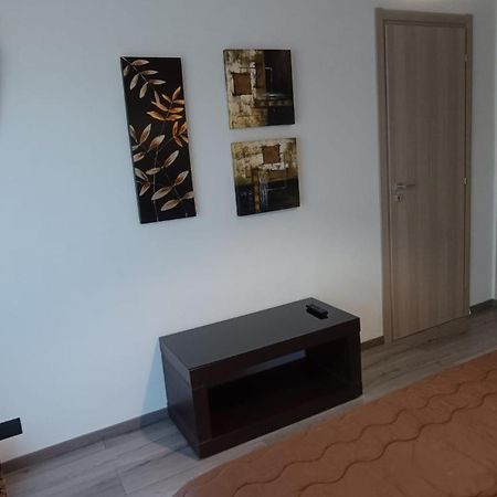 La Casa Di Ale Apartment อาชิ กัสเตลโล ภายนอก รูปภาพ
